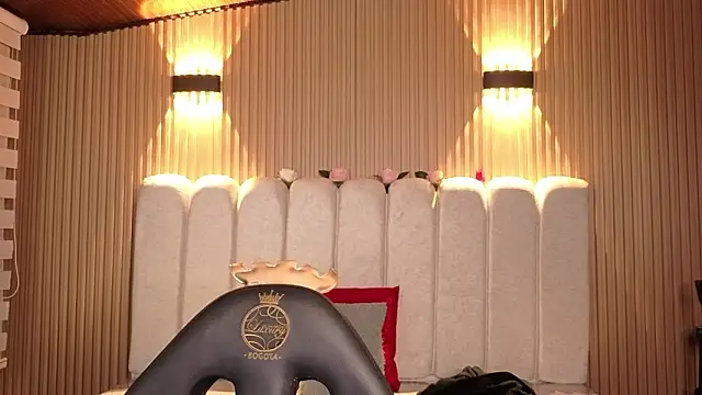  Mia Evans 1 online show from March 2026 08:45:02 PM