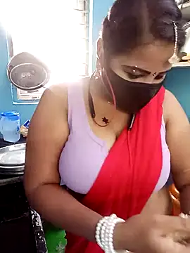Snapshot of tamil_Vennila chatting on March 2026 05:44:01 AM tamil Vennila online show from March 2026 05:44:01 AM