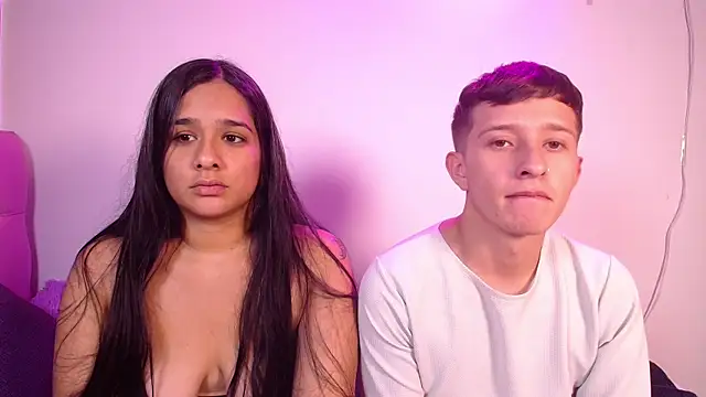 mae nathan  online show from April 2026 07:39:01 PM