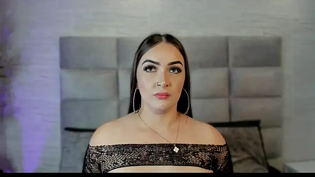 lea walkerr online show from September 2025 07:24:02 PM