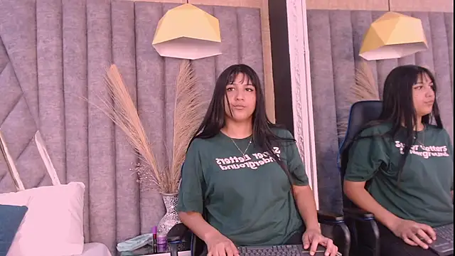 GraceWalker online show from September 2025 07:28:02 PM