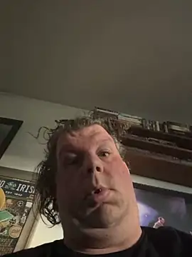 Stephanie1984 online show from April 2026 12:09:02 PM