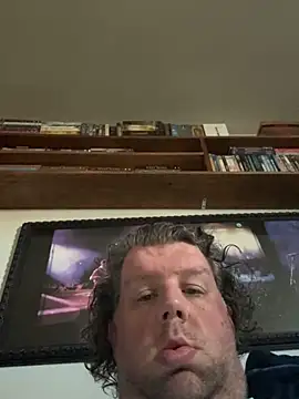 Stephanie1984 online show from April 2026 07:18:01 PM