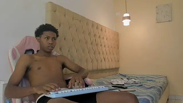 Jax Maliq online show from June 2026 02:28:01 PM