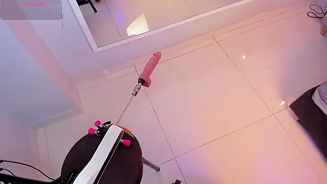 Mia Valentine  online show from November 2025 10:21:02 PM