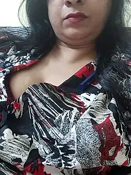 Janvi -Love online show from September 2025 05:36:02 PM