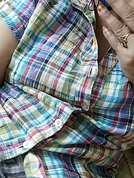 Janvi -Love online show from September 2025 07:59:01 PM