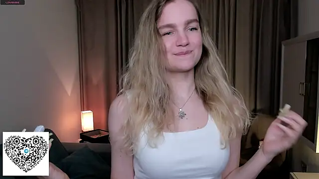 KerenFurguson online show from October 2025 08:17:02 PM