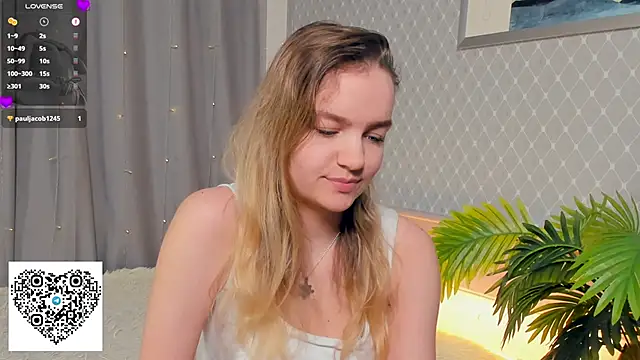 KerenFurguson online show from November 2025 07:56:02 PM