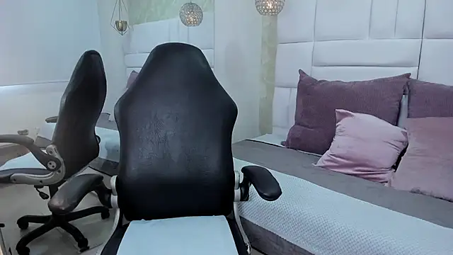 Snapshot of kate_lua chatting on November 2025 12:31:02 PM kate lua online show from November 2025 12:31:02 PM