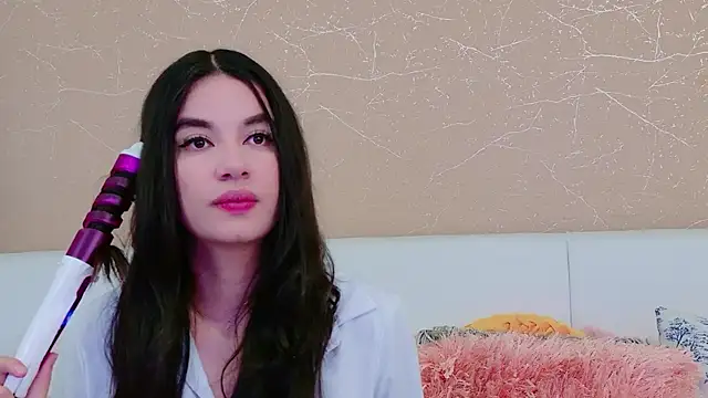 MiaDunoff online show from March 2026 09:37:02 PM