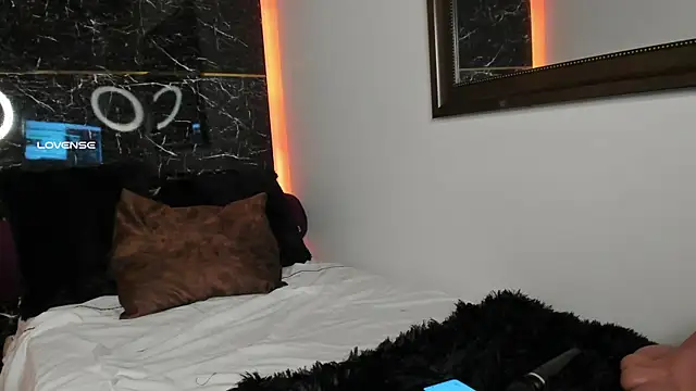 charlotte line online show from October 2025 06:34:01 PM