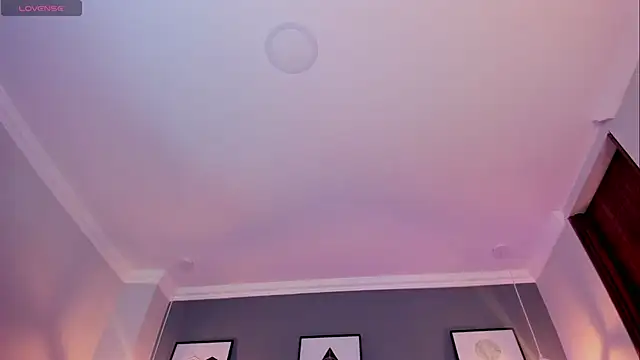 Nina Ford online show from January 2026 03:32:01 AM