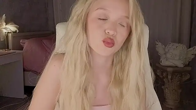 I am joss online show from June 2026 09:18:02 PM