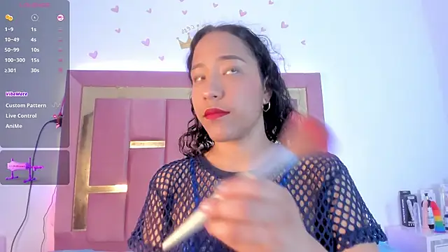 AikoSnow online show from October 2025 02:42:02 PM