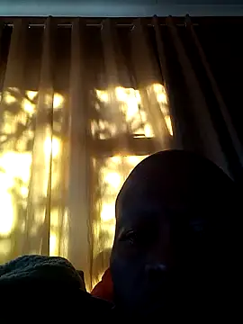 Snapshot of Tearain84 chatting on June 2026 08:37:02 AM Tearain84 online show from June 2026 08:37:02 AM