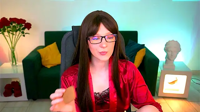 AliceWelch  online show from September 2025 08:20:02 AM