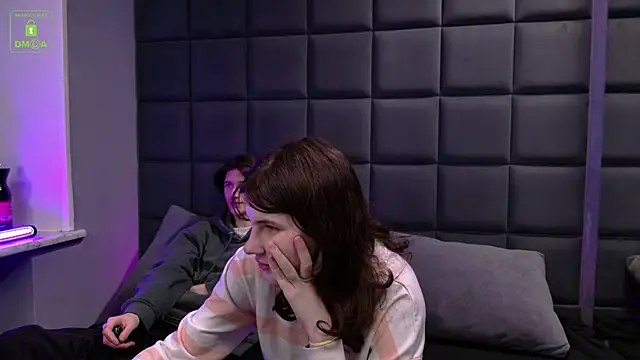 Snapshot of ViviaraNGendy chatting on October 2025 03:31:02 PM ViviaraNGendy online show from October 2025 03:31:02 PM