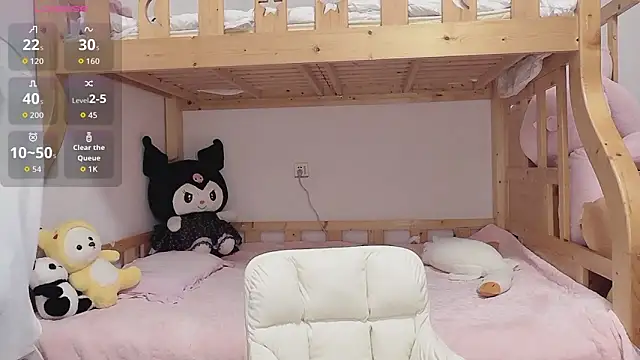 Sue101010 online show from October 2025 12:16:02 PM