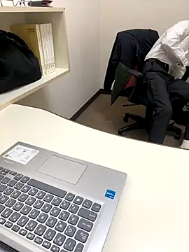 Daddygarry online show from September 2025 03:28:01 AM