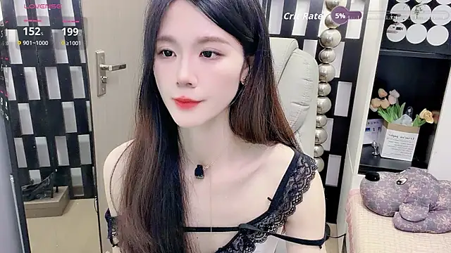 Snapshot of Yueyue-MM chatting on April 2026 01:25:02 PM Yueyue-MM online show from April 2026 01:25:02 PM