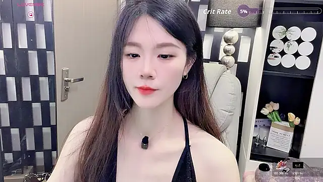Snapshot of Yueyue-MM chatting on May 2026 02:39:01 AM Yueyue-MM online show from May 2026 02:39:01 AM