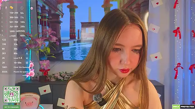 ElfredaTupy online show from April 2026 08:43:01 PM