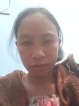 simi-lucy online show from January 2026 04:28:01 AM