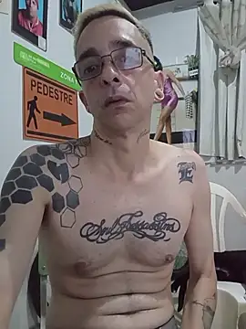 dinho carioca online show from April 2026 09:03:02 AM