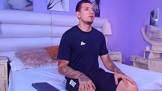 Dante Flamee online show from April 2026 01:50:01 PM