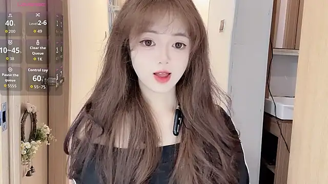 DDDDDoremi online show from November 2025 03:39:01 AM