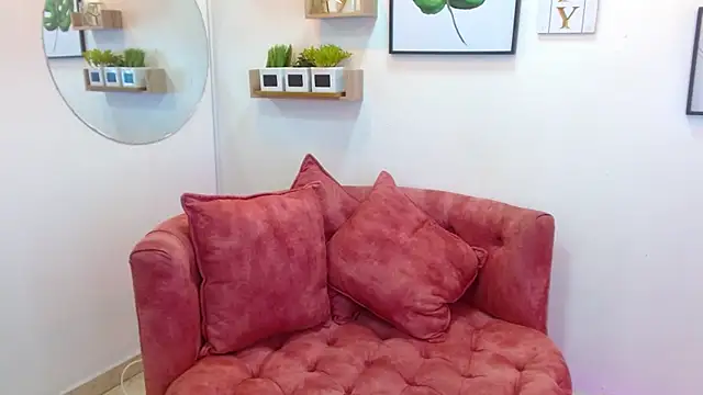 Aliciacute   online show from February 2026 08:13:01 PM