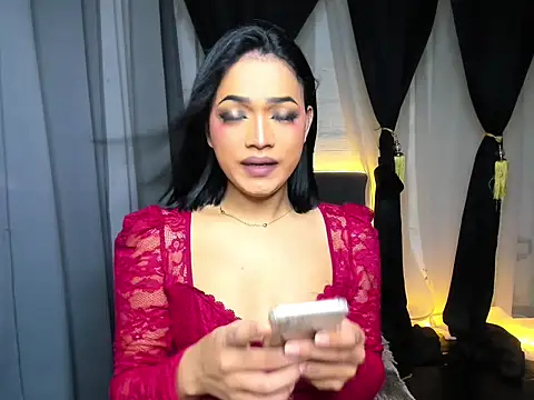 WenceSmith online show from September 2025 06:18:01 PM