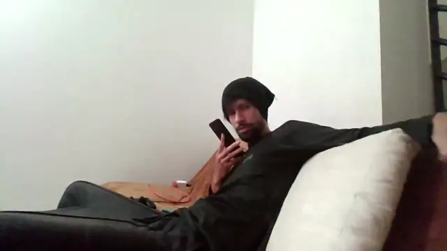 Alejandro92 cali online show from April 2026 02:00:02 PM