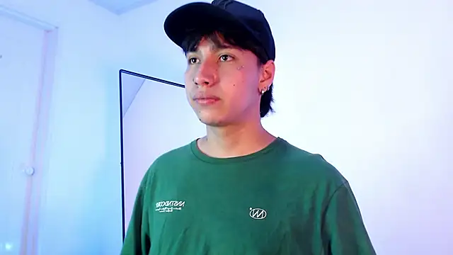 AngelFlexxx online show from September 2025 08:08:01 PM