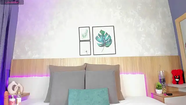 mia gate online show from October 2025 12:22:02 PM