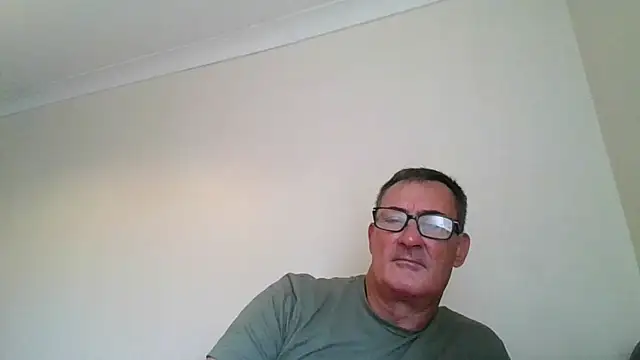 Snapshot of goldenman59 chatting on September 2025 11:43:02 AM goldenman59 online show from September 2025 11:43:02 AM