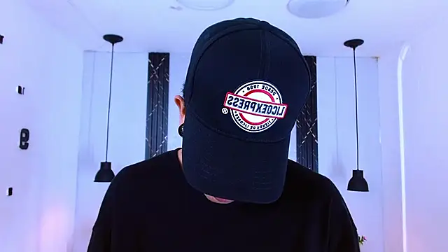 Franvill Trato online show from March 2026 07:10:01 PM