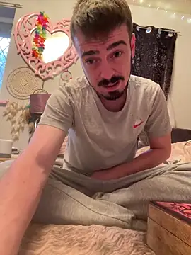 jaycoy22 online show from September 2025 06:07:01 PM