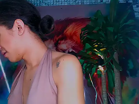 Cristal Gem1 online show from October 2025 04:40:02 AM