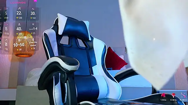 Thaiel Fosteer online show from January 2026 07:01:02 AM