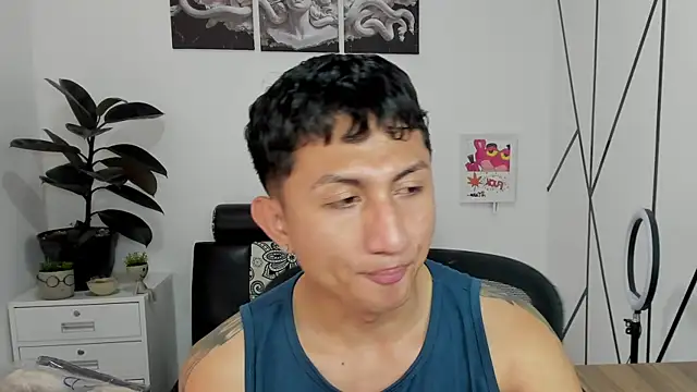 oliver mr  online show from November 2025 09:25:01 PM