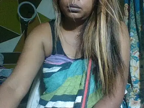 Snapshot of SEXY_METISE chatting on February 2025 08:39:01 PM SEXY METISE online show from February 2025 08:39:01 PM
