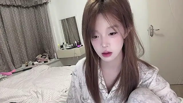 gentle-69 online show from October 2025 10:59:02 AM