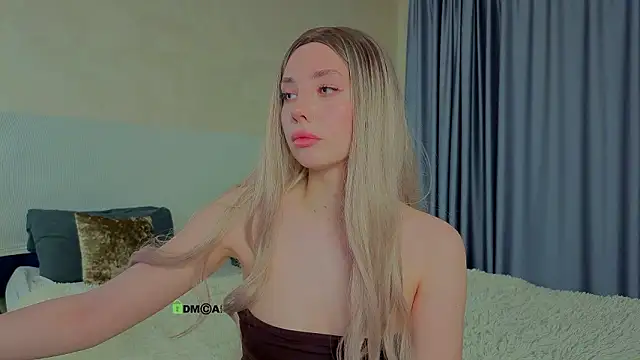  sophielov online show from March 2026 10:24:02 PM