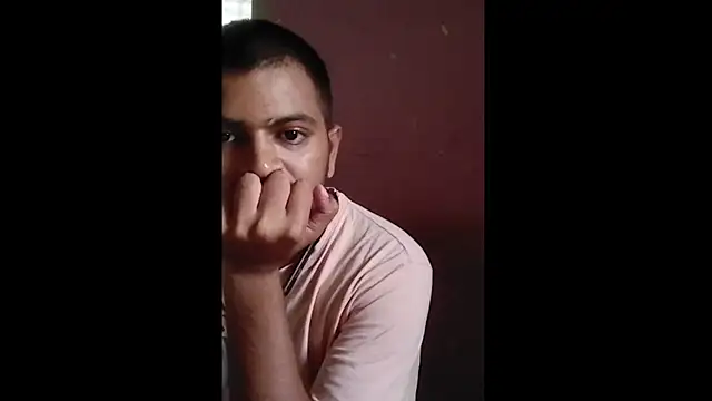 Snapshot of riyamore9623 chatting on September 2025 10:28:01 AM riyamore9623 online show from September 2025 10:28:01 AM