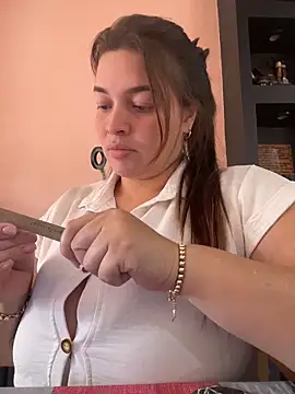 sarahreyess 11 online show from March 2026 07:33:01 PM