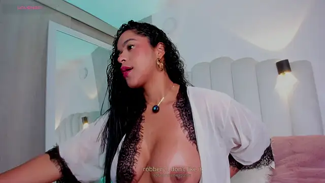 danna ross25 online show from December 2025 12:55:01 PM