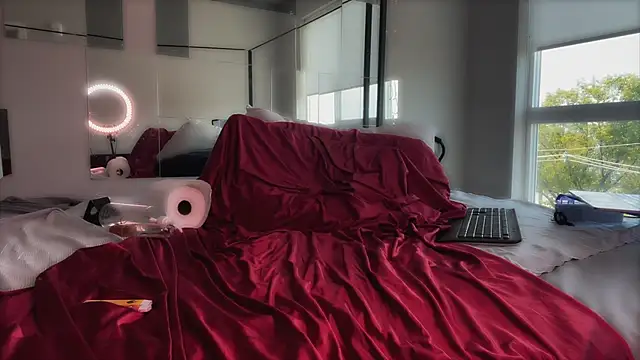 KaiTemptation online show from June 2026 03:18:01 PM