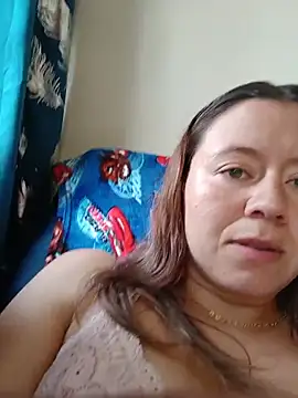 Snapshot of Hannah-colx chatting on July 2026 04:02:02 PM Hannah-colx online show from July 2026 04:02:02 PM